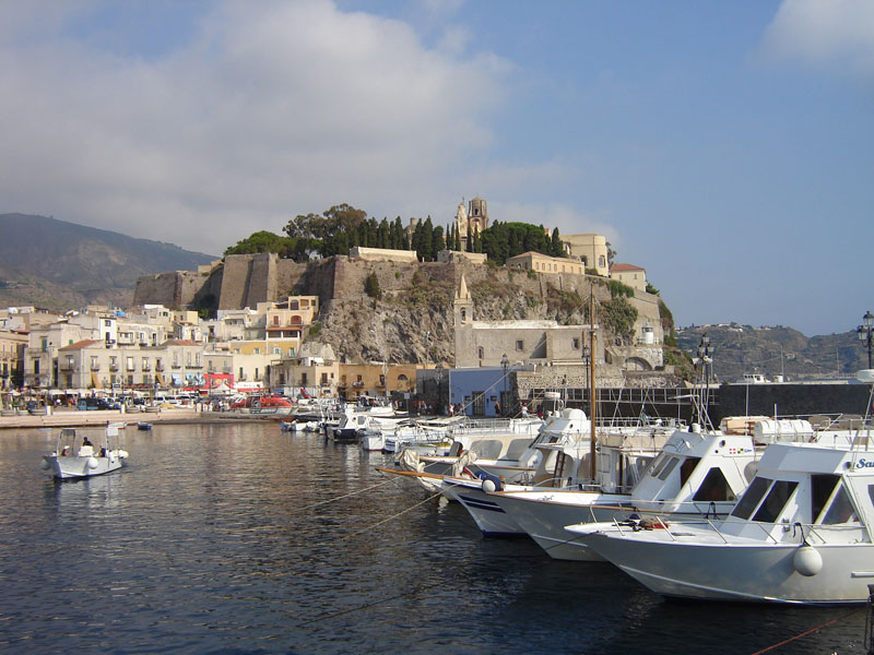 Lipari, Marina Corta